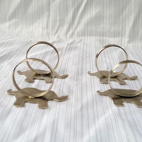 Elephant napkin rings .Set of four - Picture 4 of 10